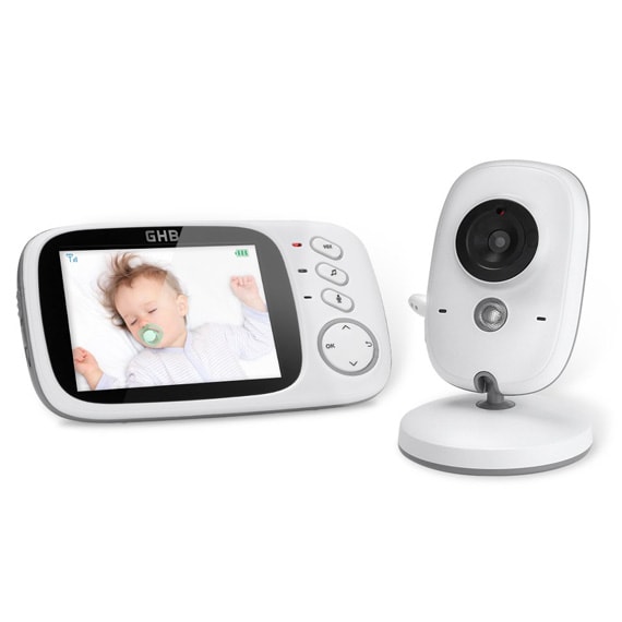 Monitor con imagen de un bebé y videocámara de vigilancia
